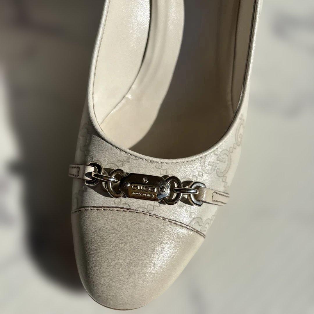 GUCCI シマレザー　ＧＧロゴ　パンプス　シューズ　ヒール　グッチ　スニーカー