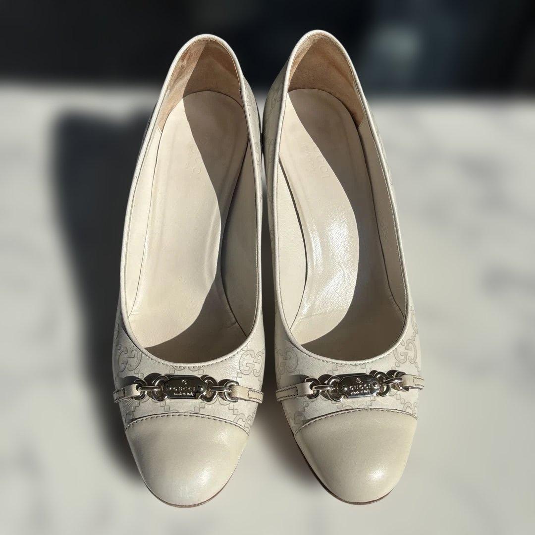 GUCCI シマレザー　ＧＧロゴ　パンプス　シューズ　ヒール　グッチ　スニーカー