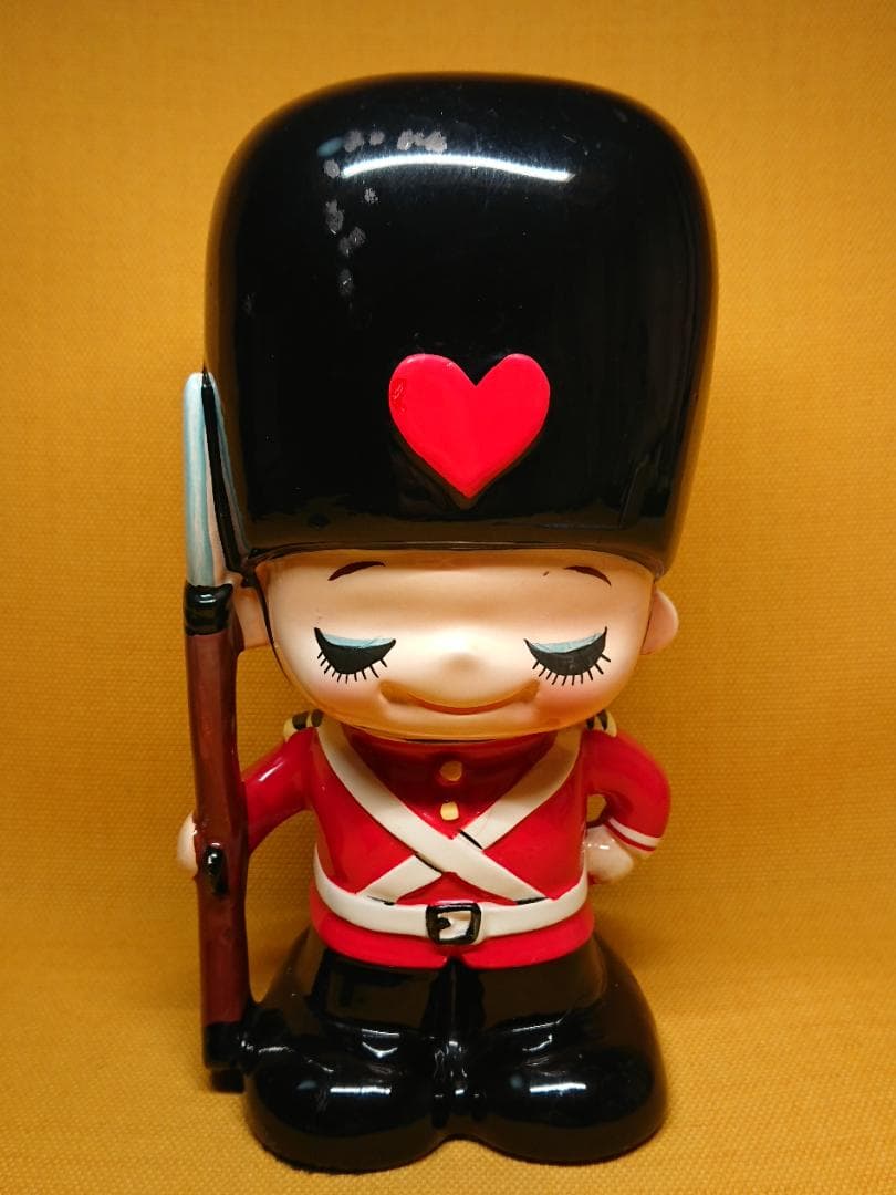 人形　 衛兵　陶器　ルネ　オブジェ　置物　インテリア　工芸品　美術品　A1092