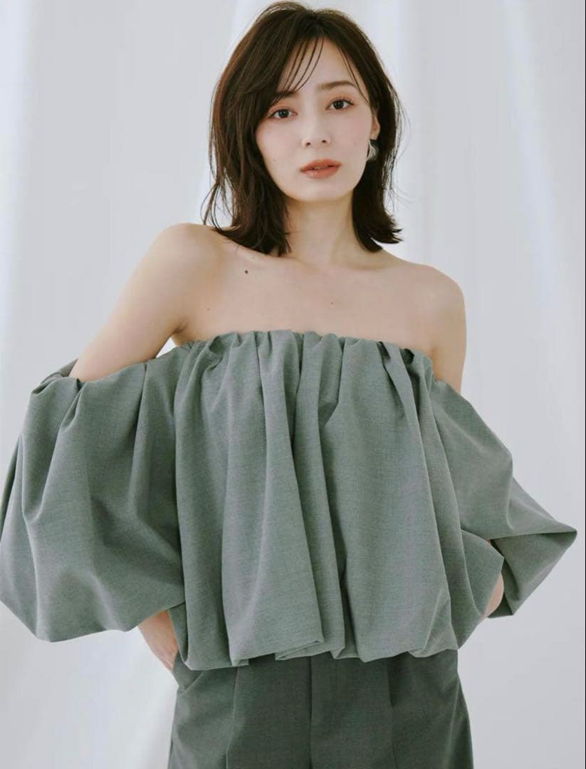 完売 anuans アニュアンス ボリュームバルーントップス グレー 新品未使用