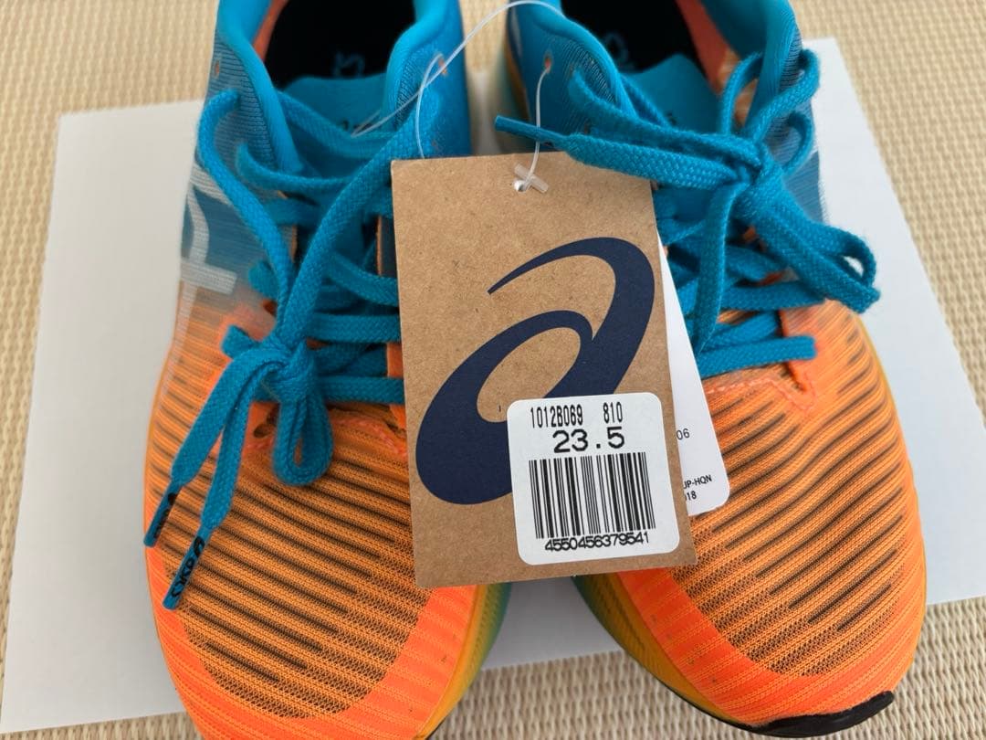 新品未使用　asics アシックス　23.5 スポーツ　陸上　メタスピードスカイ