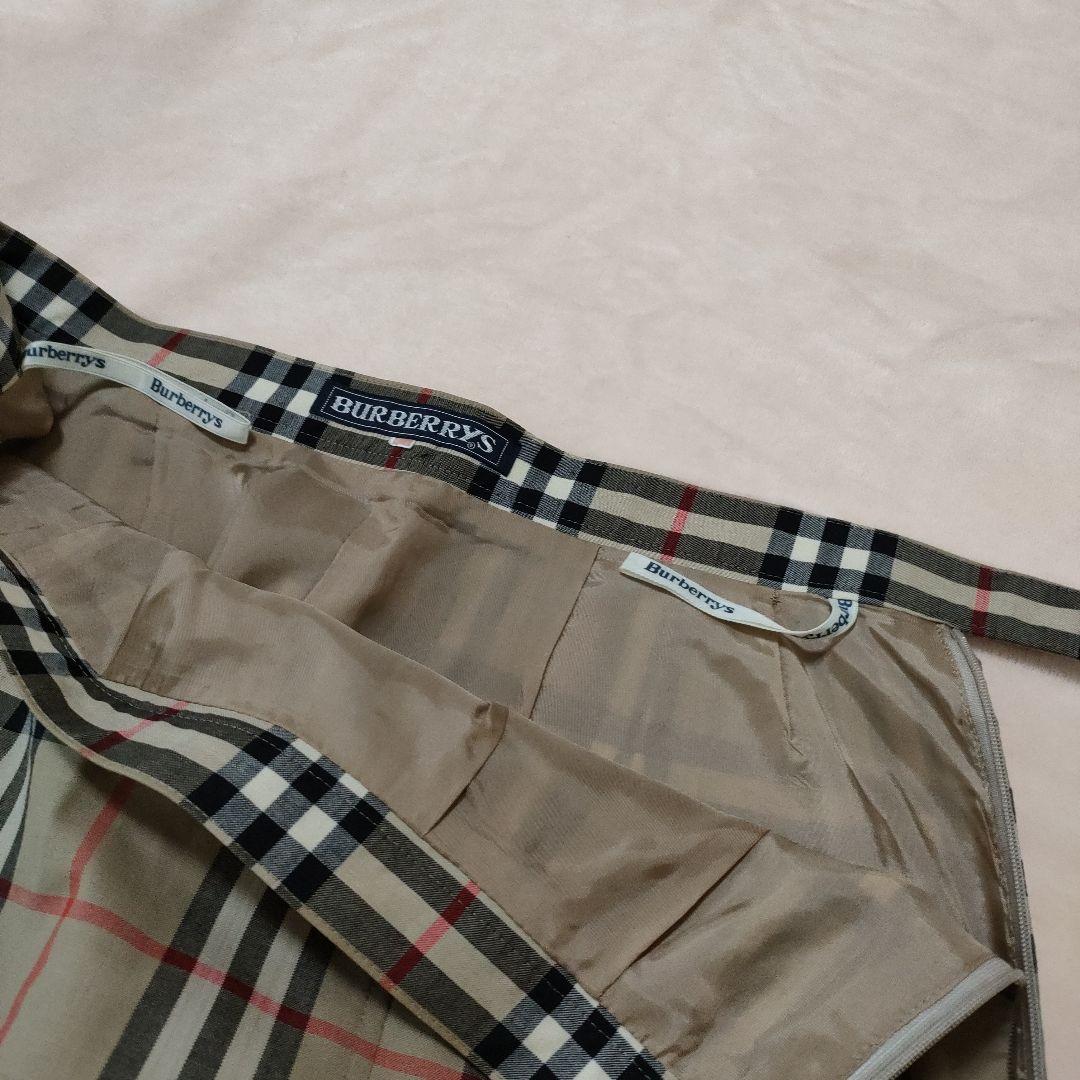 バーバリー　スカート 　プリーツ　大きめサイズ15号　美品