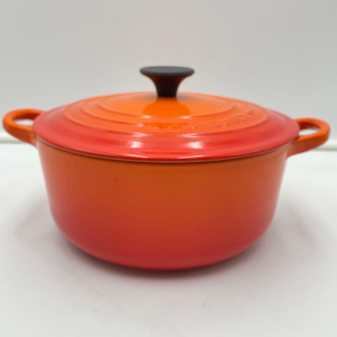 美品　ル・クルーゼ　ココット ロンド 20cm 両手鍋 オレンジ