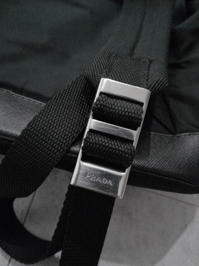 PRADA プラダ VIAGGIO V164 ナイロン リュック 黒 イタリア製