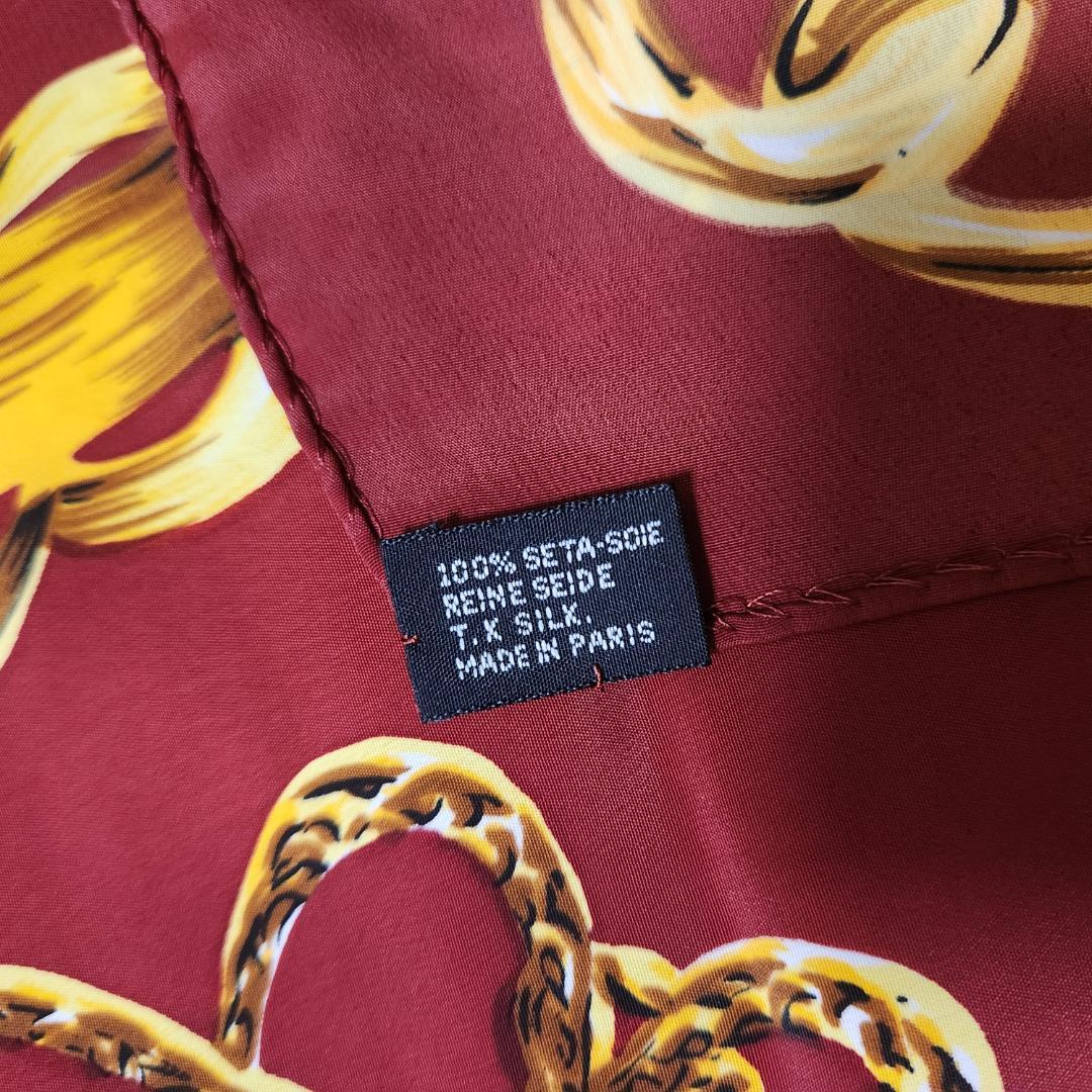 CHANEL ボルドー シルクスカーフ　ヴィンテージ