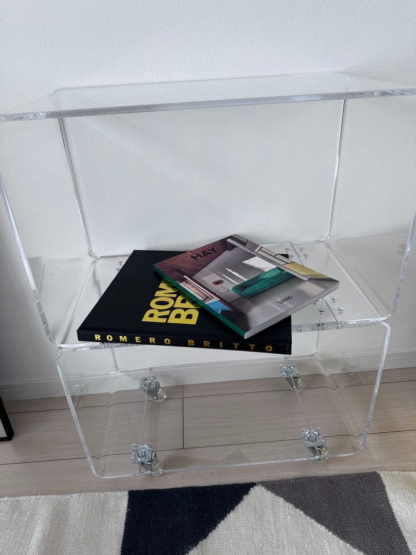 APTONEアプトン★クリアチェスト★透明アクリルキャスターラック