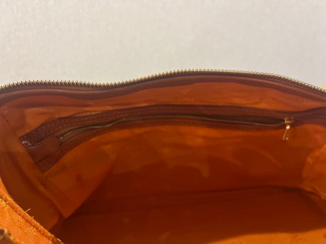 MCM オレンジ レザーボストンバッグ