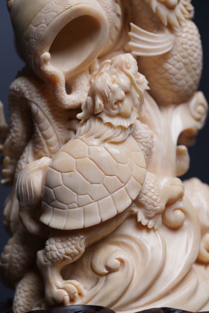 天然マンモス牙美しい手作り彫刻竜生九子 置物
