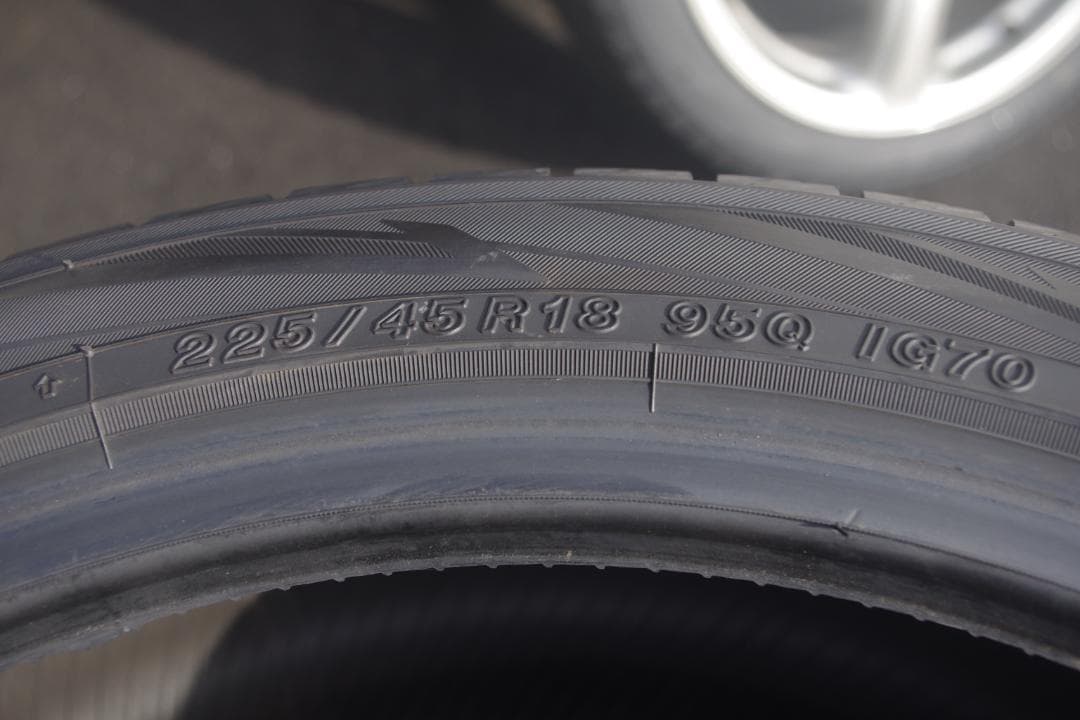 アイスガード7（IG70）225/45R18　2021年スタッドレス３本
