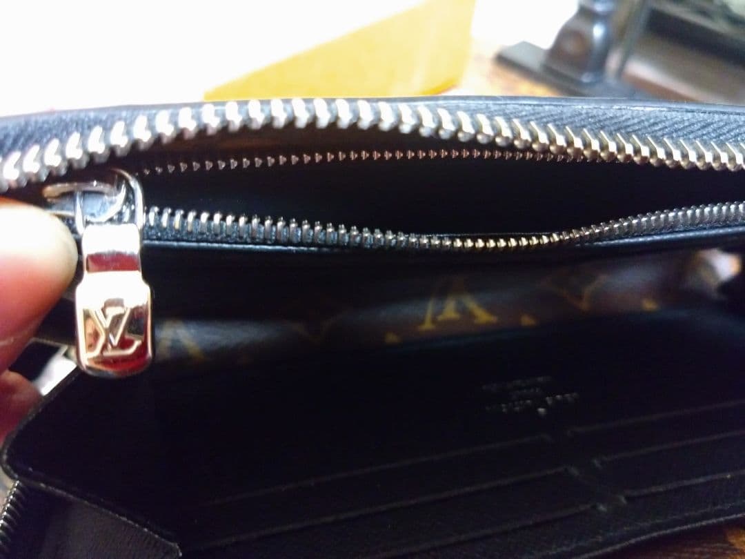 【美品】ルイヴィトン 財布 ジッピードラゴンヌ モノグラム　長財布