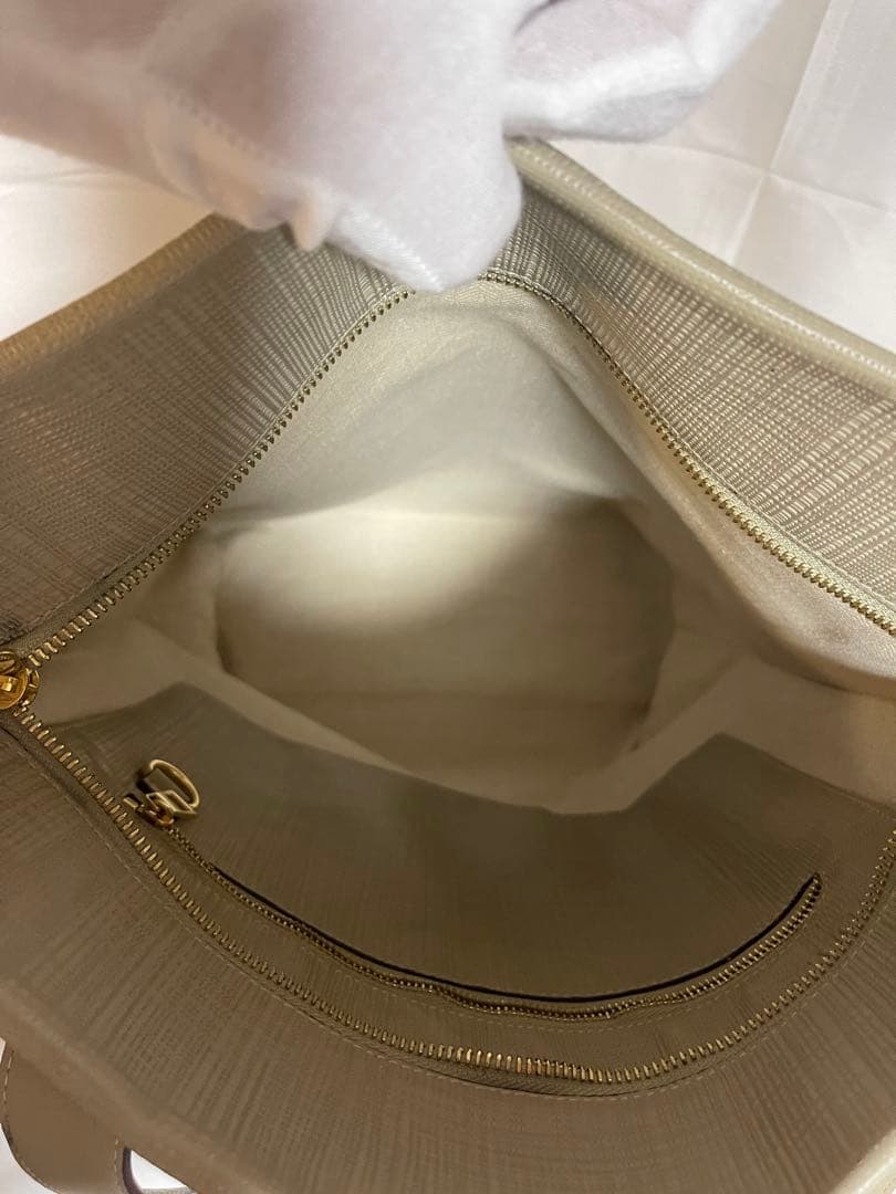 LOEWE アナグラム　トートバッグ 肩掛け クレージュ レザー