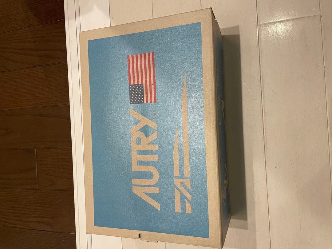 AUTRY REELWIND LOW SNEAKERS スニーカー