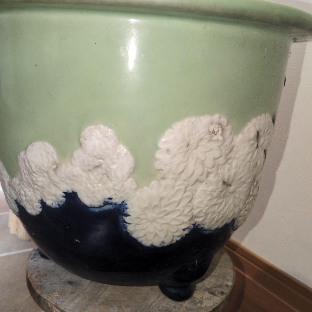古い青磁瑠璃釉貼花菊文外縁丸 三河盆栽 尾張焼 瀬戸焼