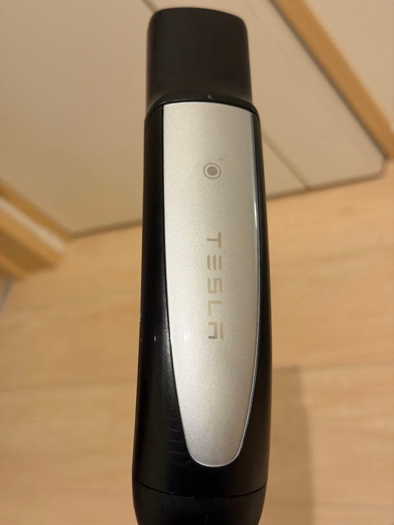 Tesla CHAdeMOアダプター韓国製