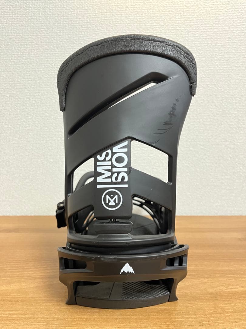 BURTON スノーボード ビンディング Mission ブラック
