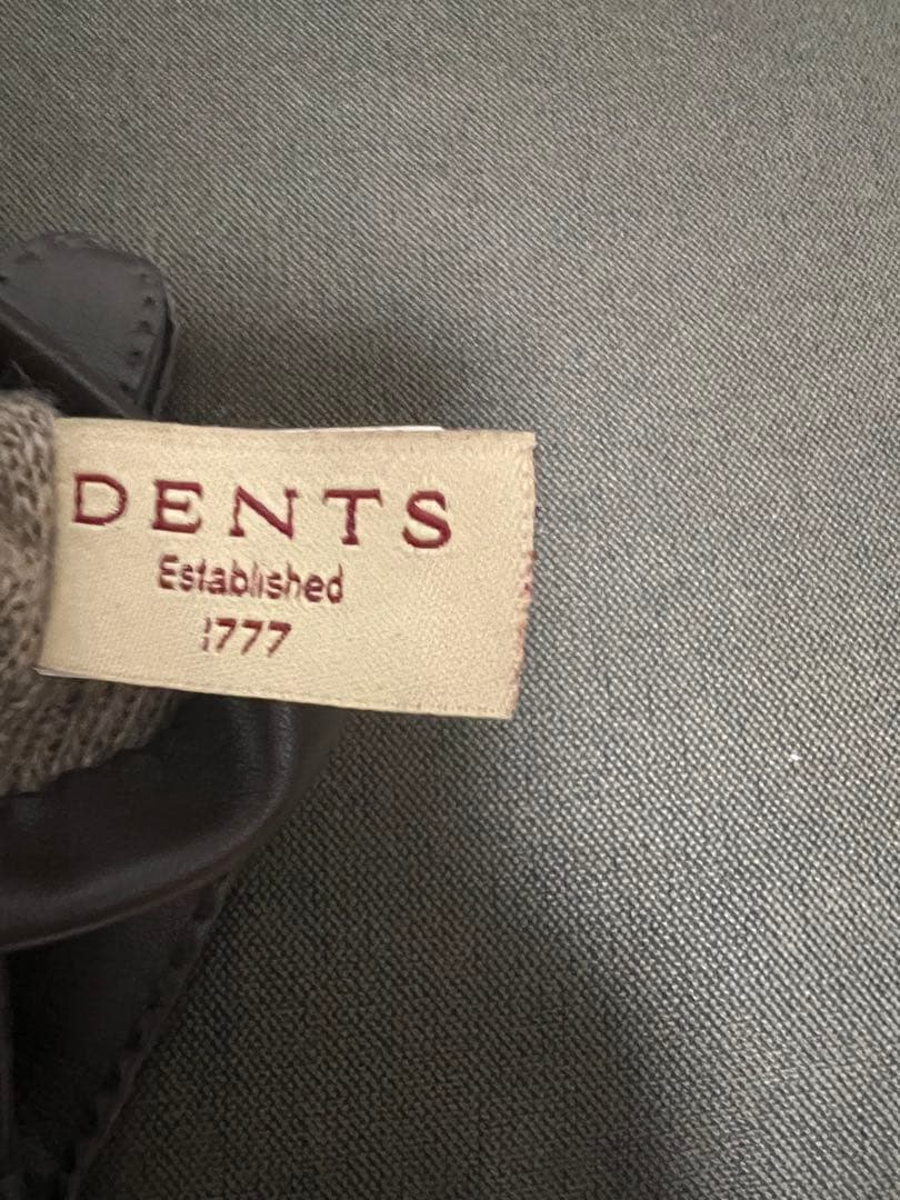 新品　DENTS デンツ　レザー　バックル　手袋 L ブラウン
