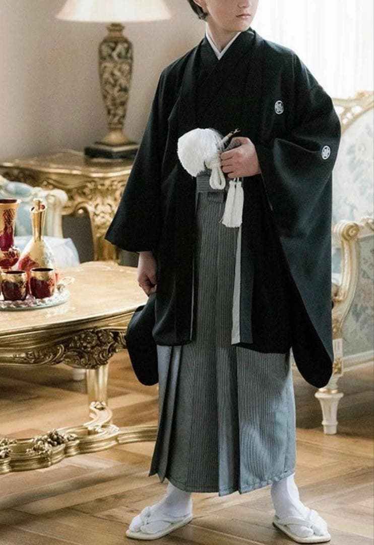 キャサリンコテージ　男の子　卒業式　袴スタイル　雪駄付き　145㎝