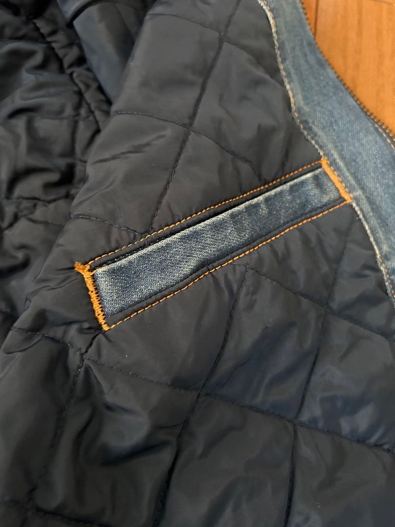 新品　Levi's デニムアクティブジャケット　L sizeリーバイス　ブルゾン