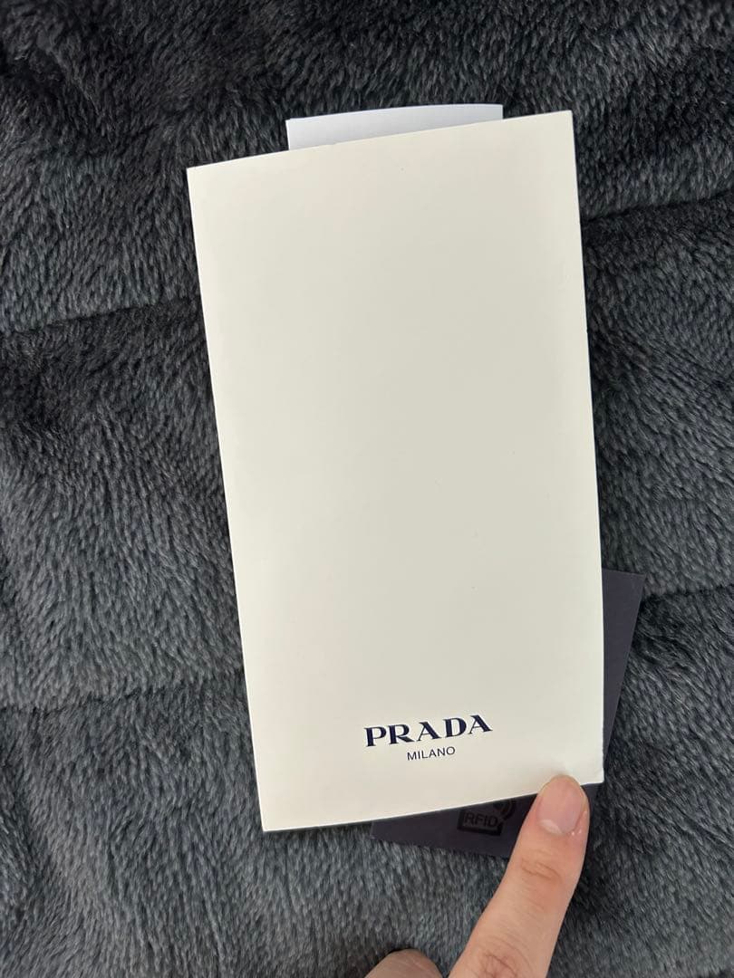 【PRADA 】メンズカシミヤ100%ニットカーディガン定価51万円