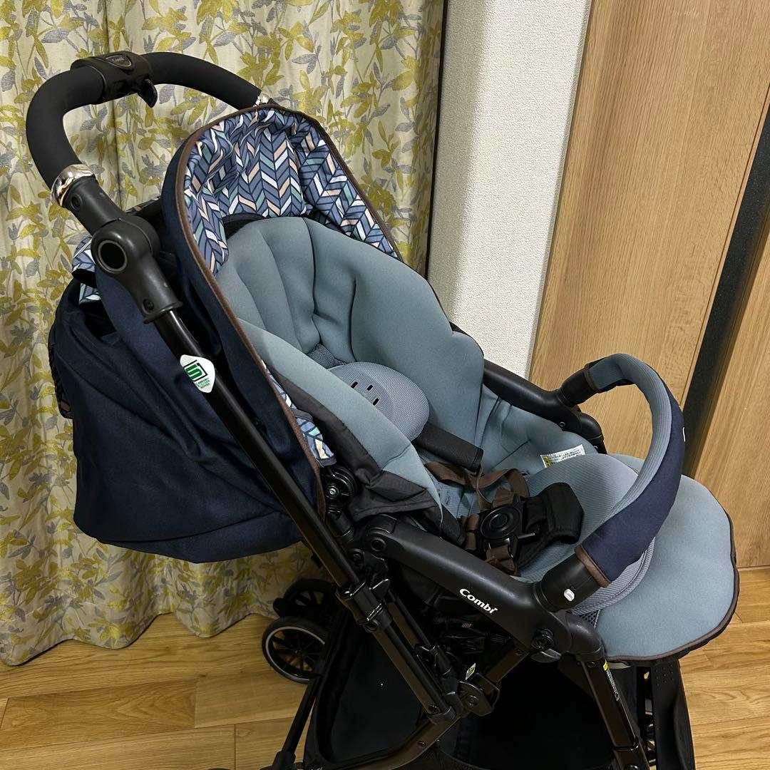 combi コンビ　スゴカルα 4キャス compact エッグショック HT