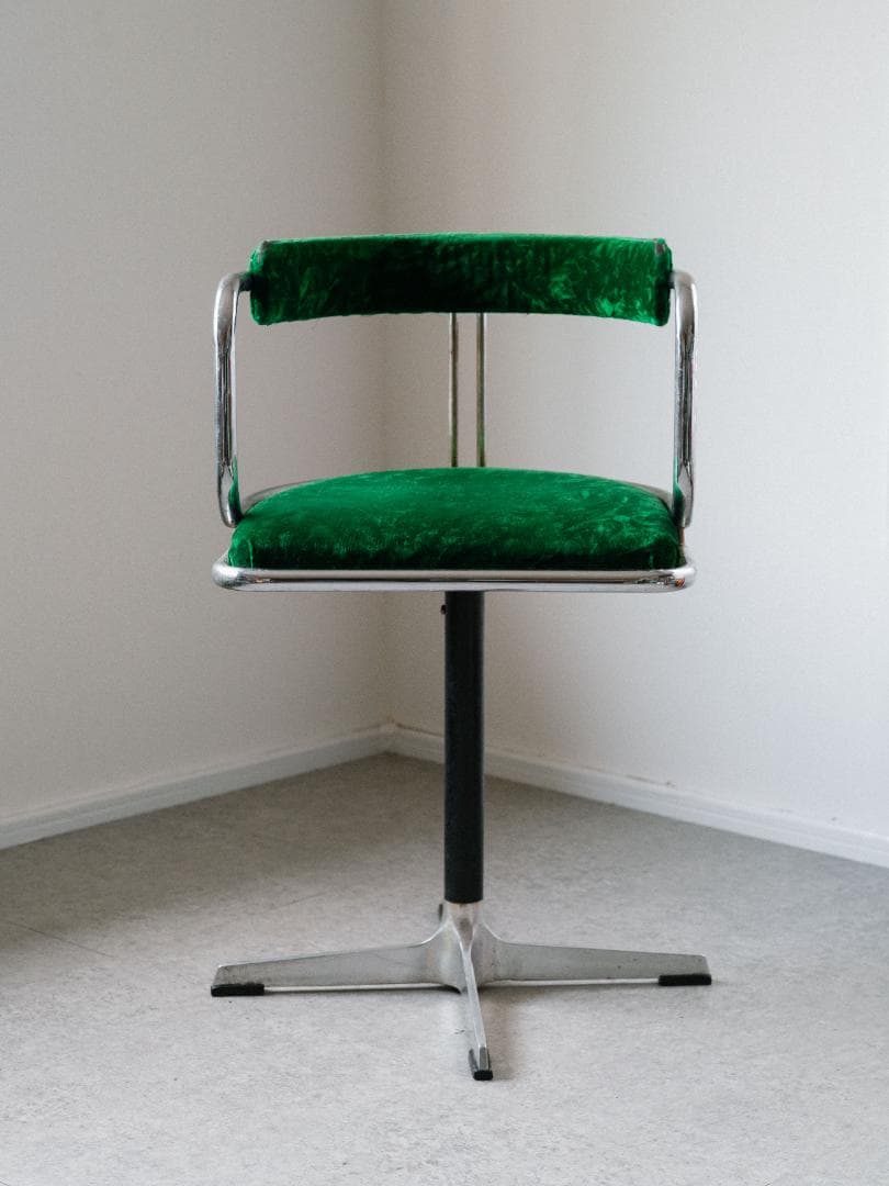 70's vintage 回転アームチェア ベロア 昭和レトロ　ポップ