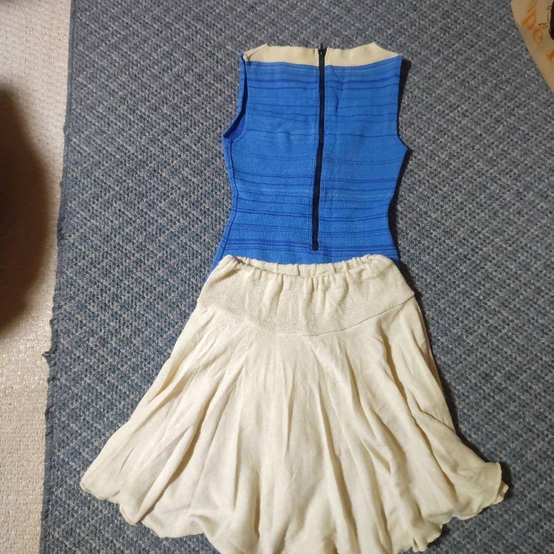 ドナプリマのニットレオタードとスカートセット