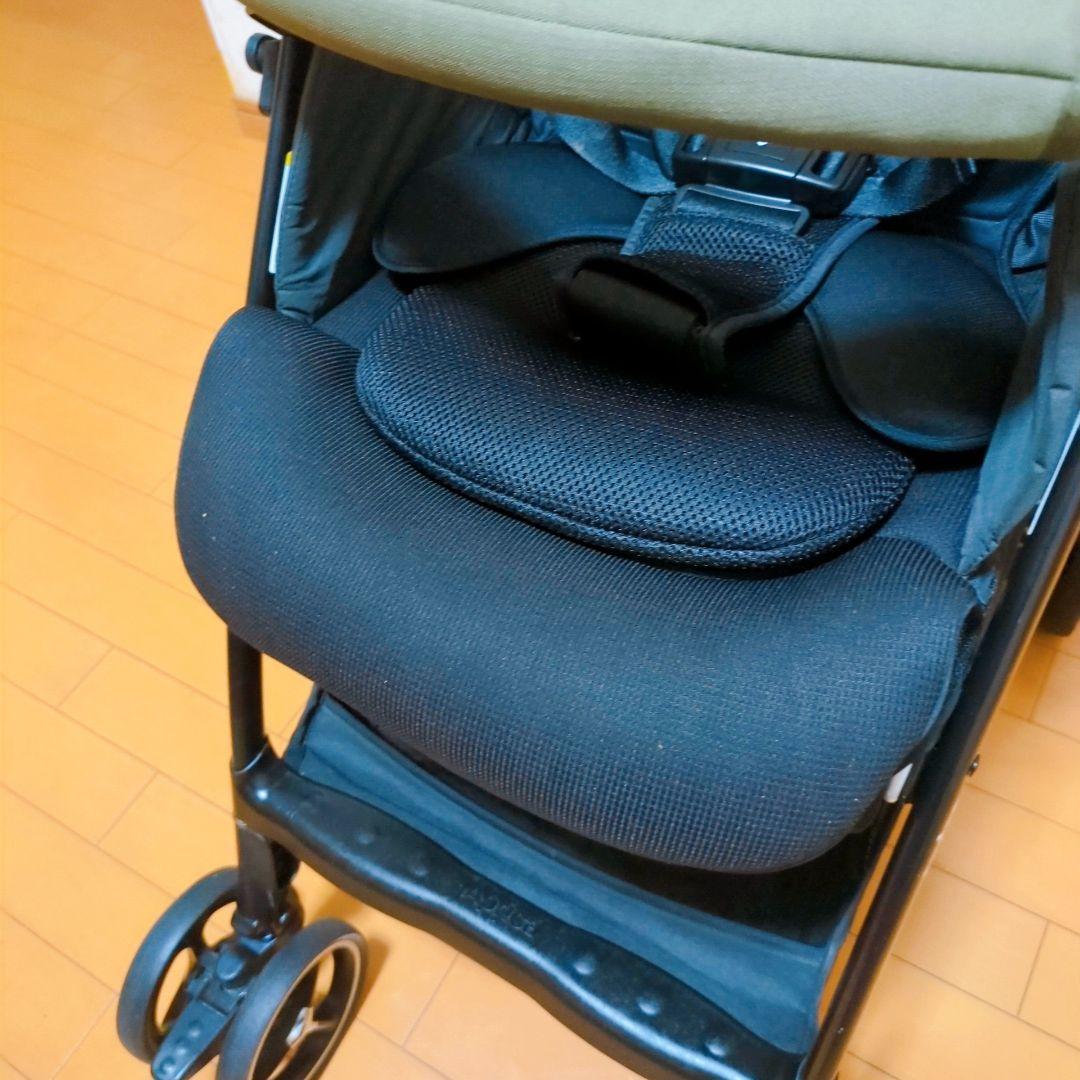 ✨美品✨Aprica ラクーナビッテクッション レザーハンドル アニマル柄