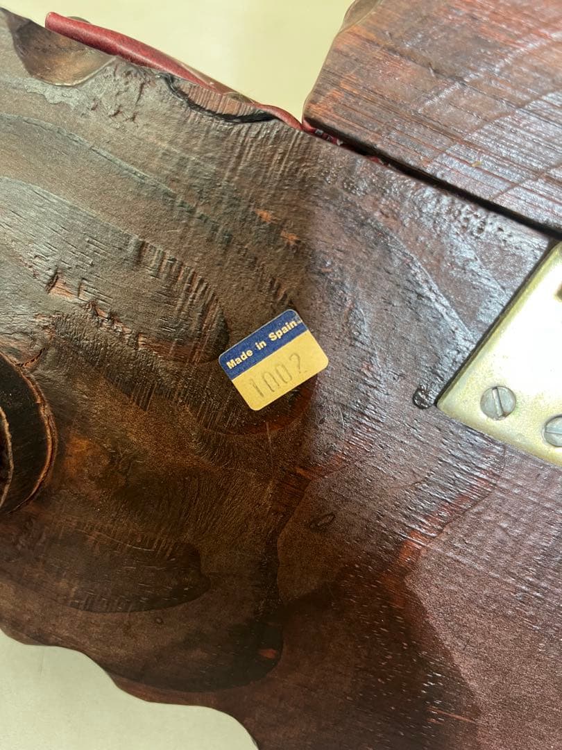 J58 シェファードチェア　木製　椅子　アンティーク　スペイン　３本脚