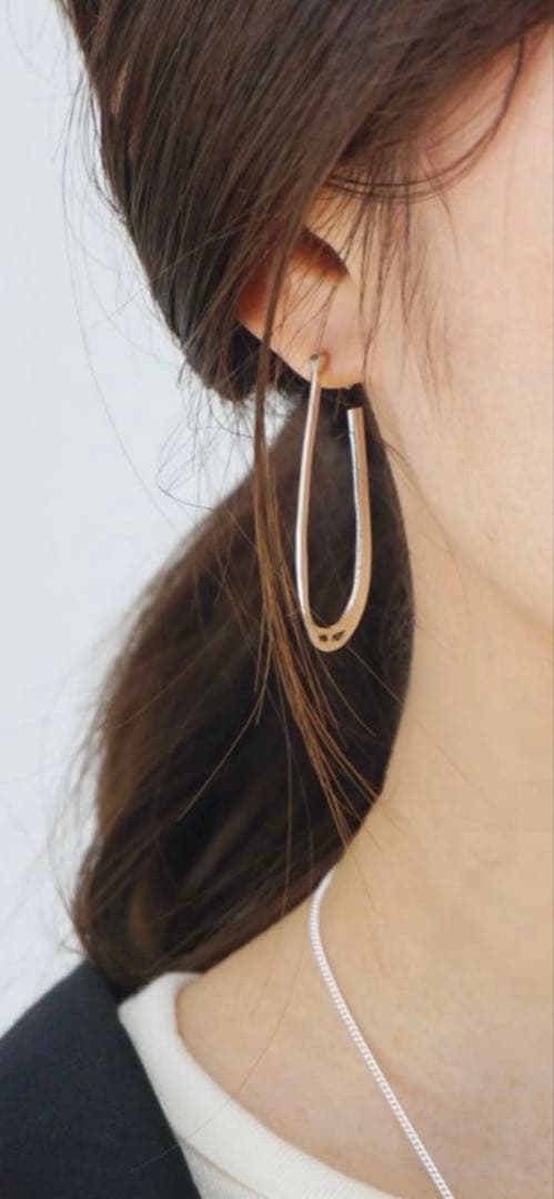 ニナエジュール Uピアス