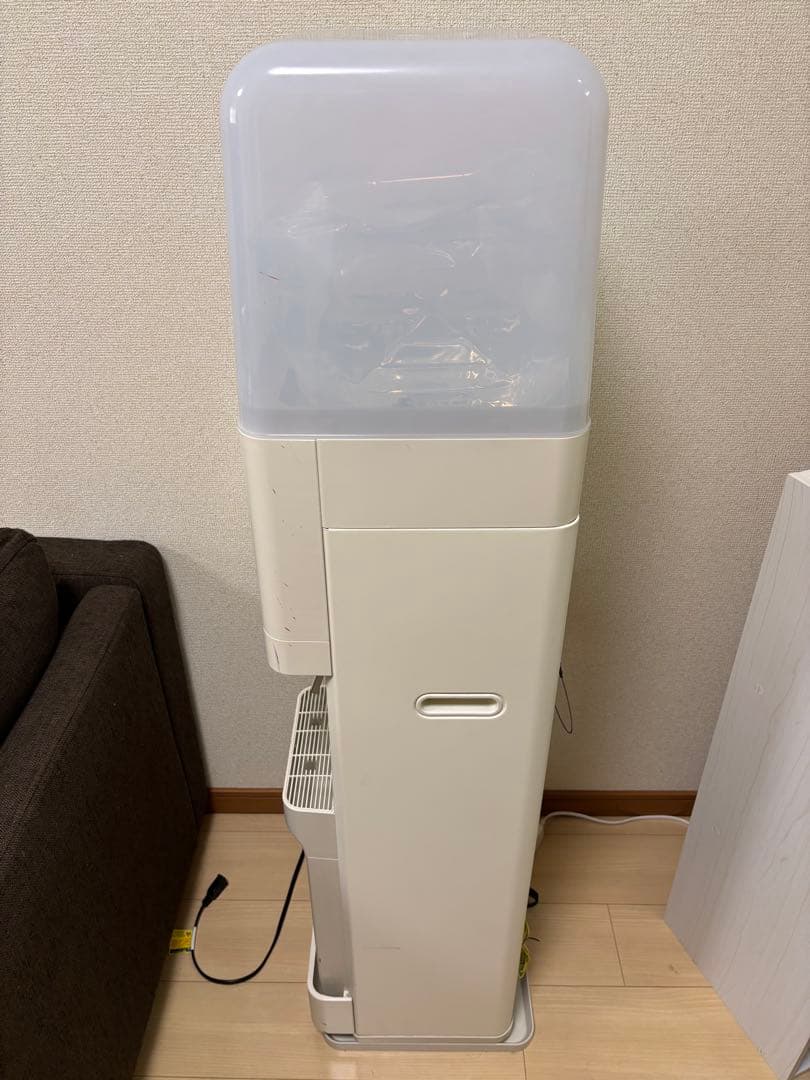 ホワイト ウォーターサーバー 冷温水供給