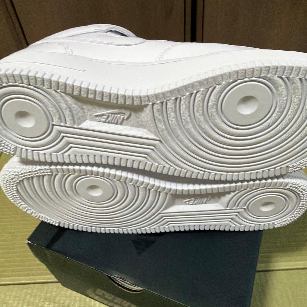 J*m様 新品！　Nike Air Force 1 Supreme ホワイト　2