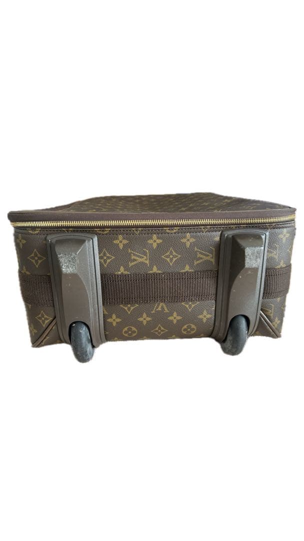 Louis Vuitton モノグラムキャリーケース