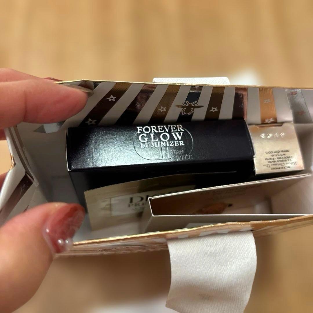 DIOR FOREVER GLOW LUMINIZER 001 ディオールスター