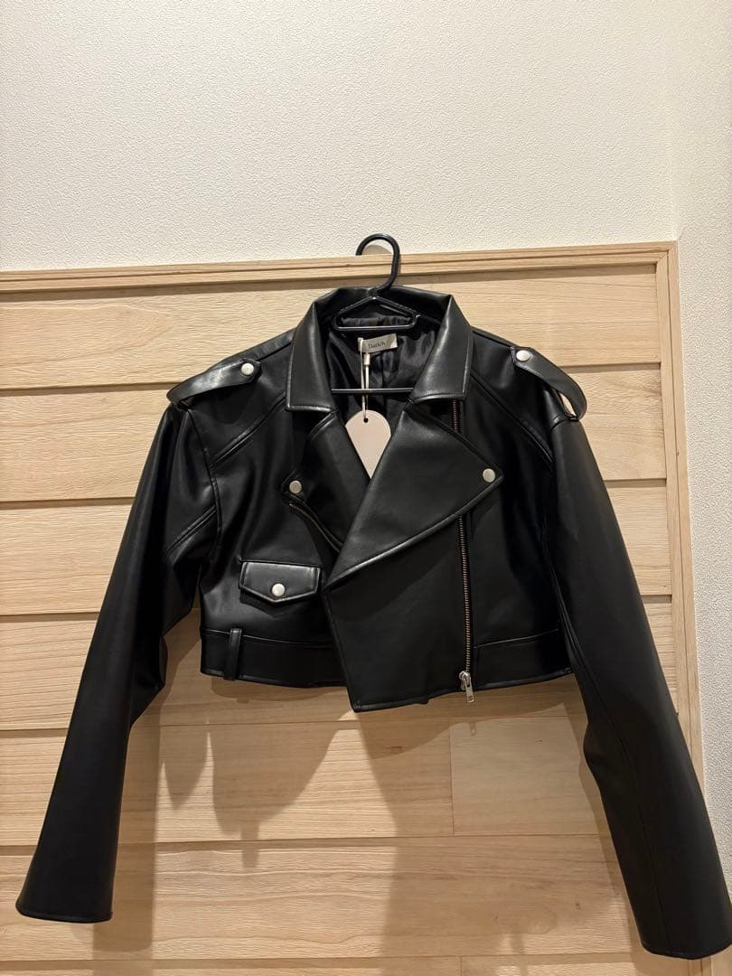 ダーリッチ　ドロップショートライダースジャケット