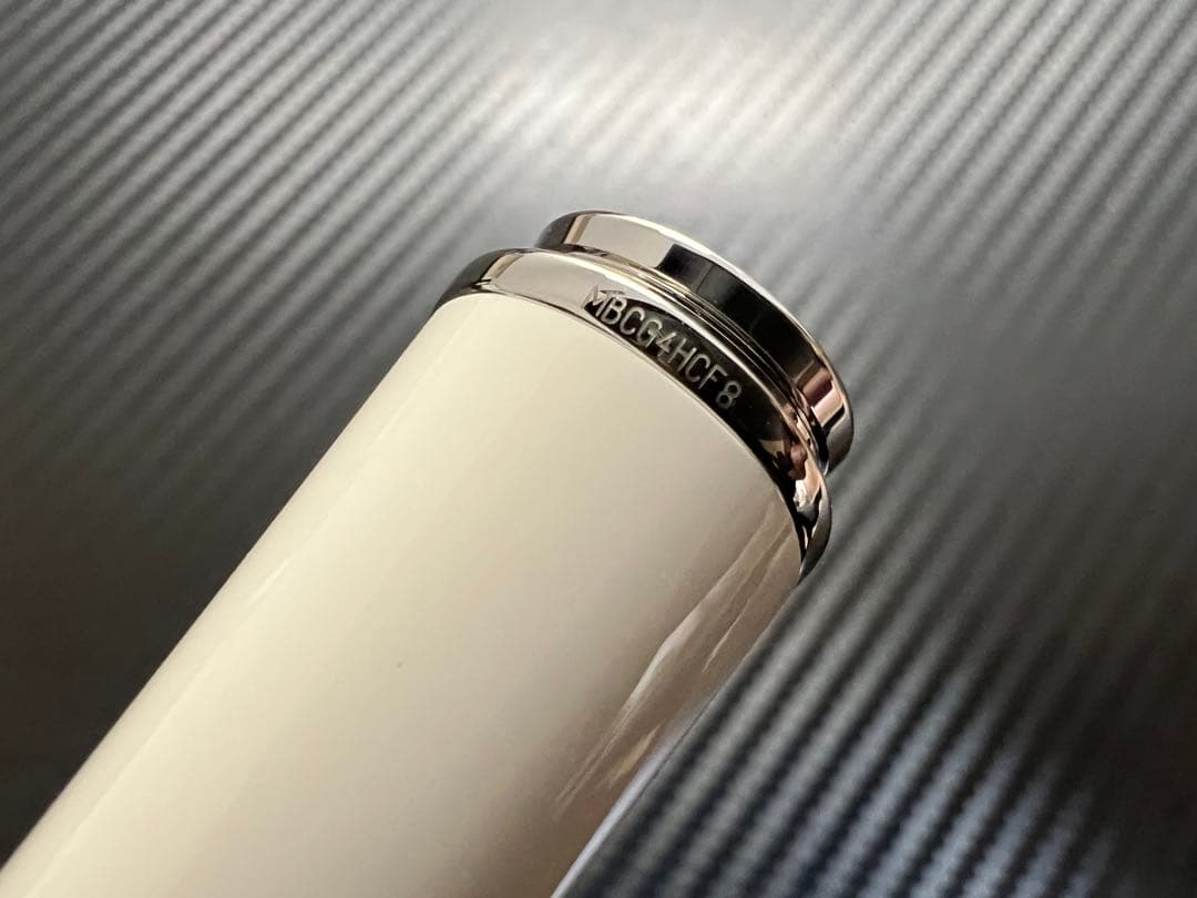 未使用品 モンブラン プリンセス グレース・デ・モナコ アイボリー ボールペン