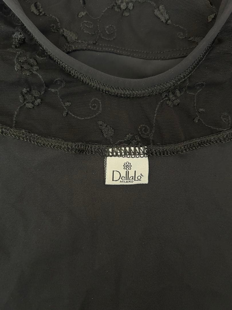 Dellalo Milano デラロミラノ 花柄刺繍が特徴のバレエレオタードM