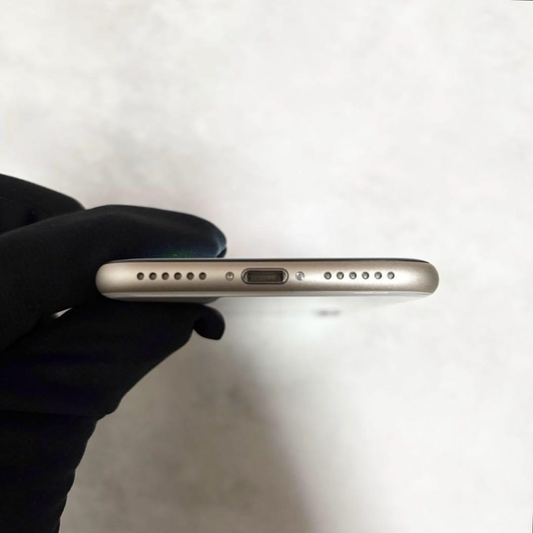 【美品】iPhone SE 第3世代 64GB バッテリー100％ SIMフリー