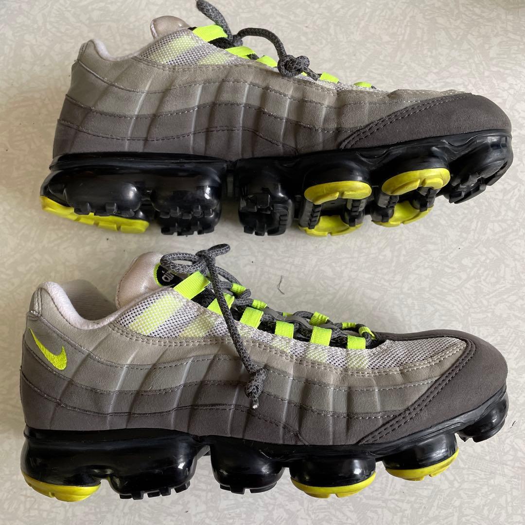 NIKE AIR ヴェイパーマックス95