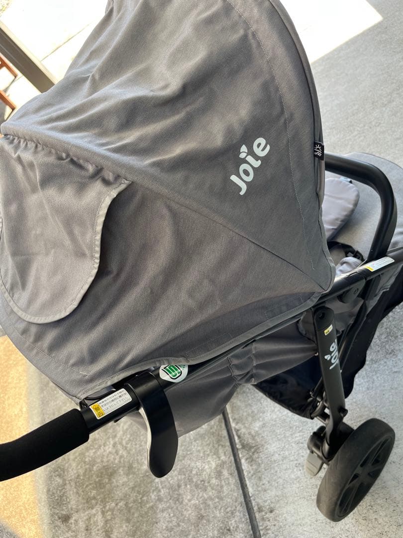 美品！Joie ベビーカー ライトトラックス E（グレーフランネル）