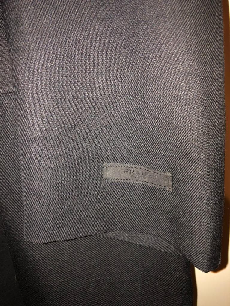PRADA ブラック チェスターコート