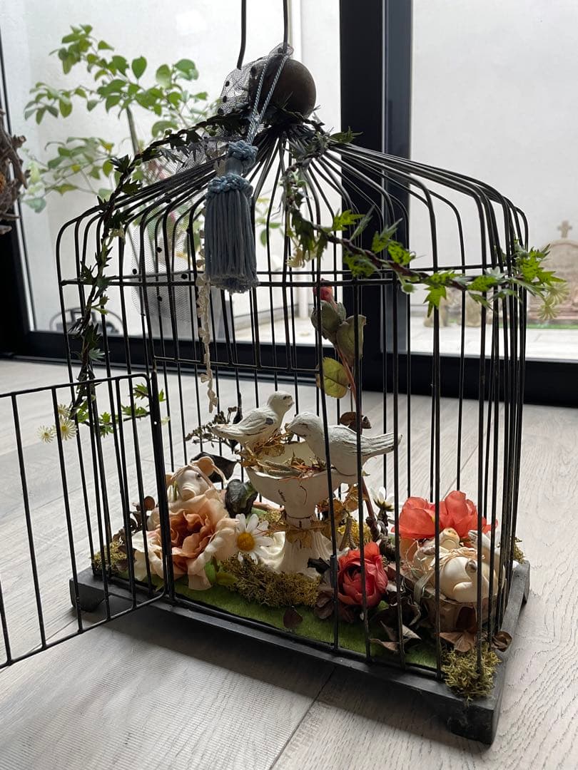 アンティーク鳥籠アレンジ　バードバス　アートフラワー