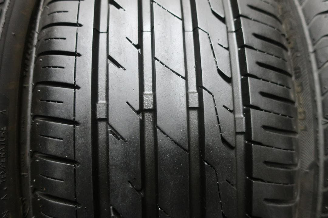2024年製　メダリオン　CST　MD-A1　215/45R17　バリ溝　4本