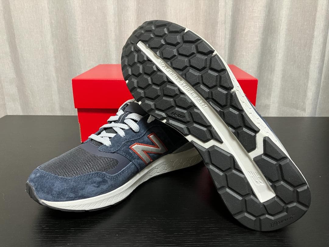 【新品】ニューバランス MW880 v6 Fresh Foam 27cm 4E