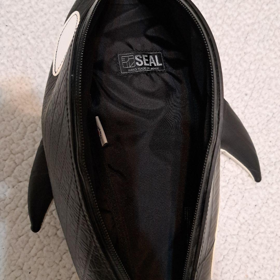 SEAL　ボディバッグ　シャチ