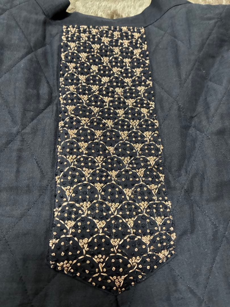BUNON 刺繍の素敵なキルティングコート（黒）