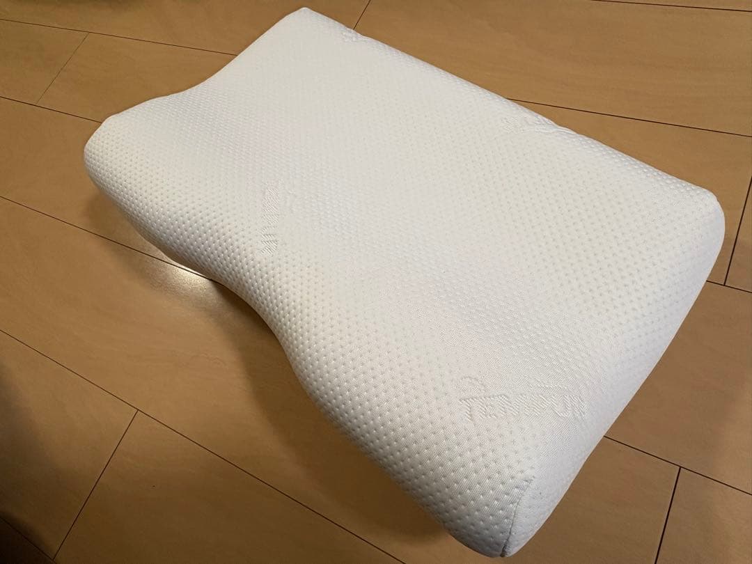 TEMPUR Mサイズ　ミレニアムネックピロー　テンピュール