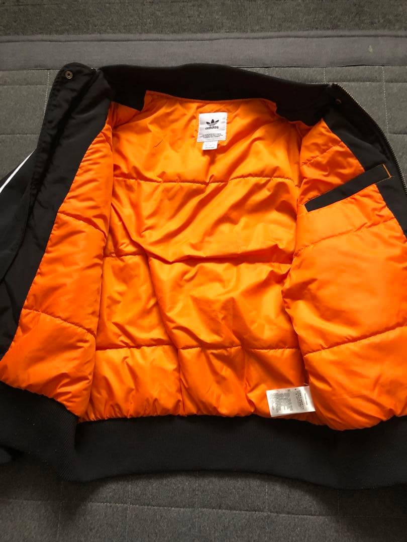 美品 adidas Originals JD3743 ボンバージャケットMA1黒