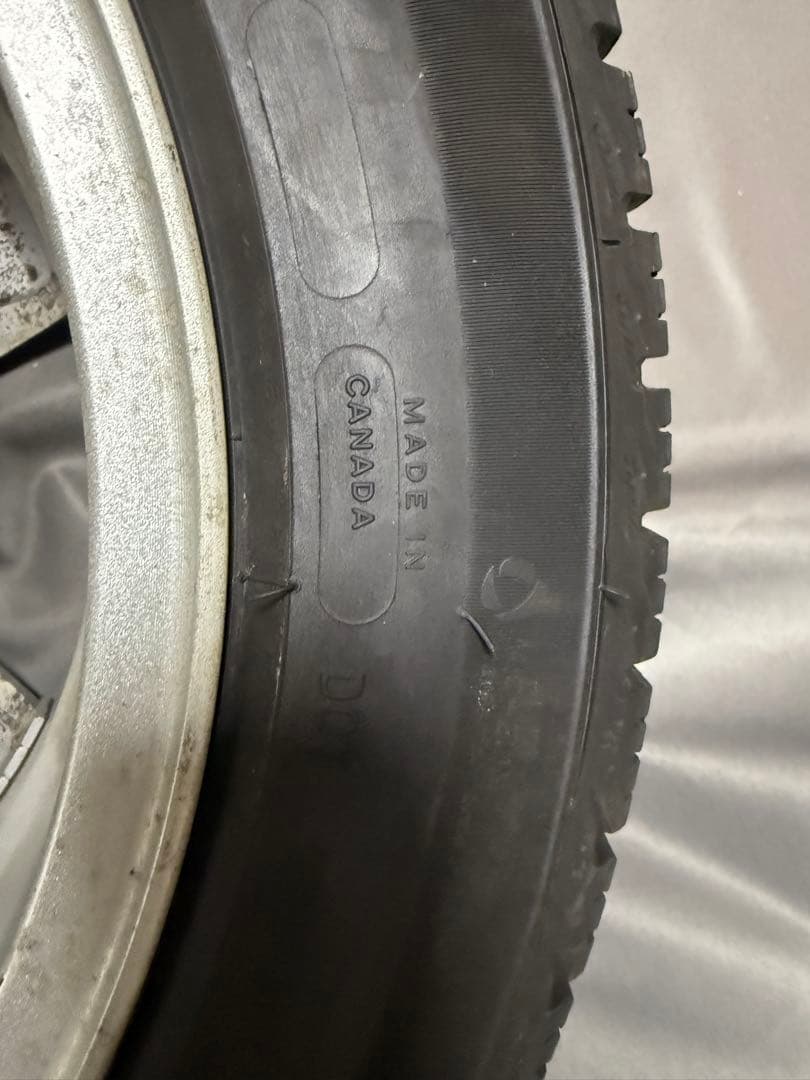 送料込 Volkswagenゴルフ用 16inch スタッドレス ホイール付4本