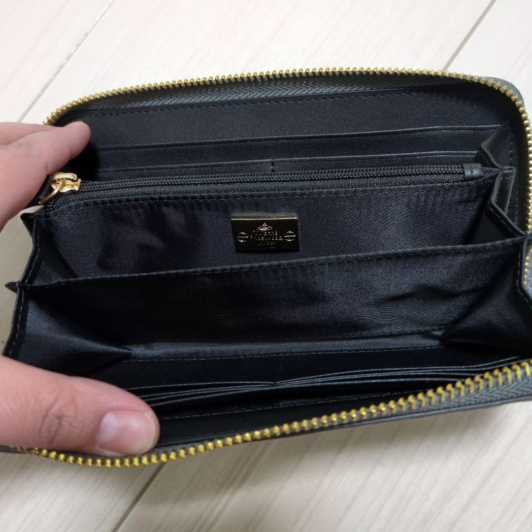 ヴィヴィアンウエストウッド 長財布