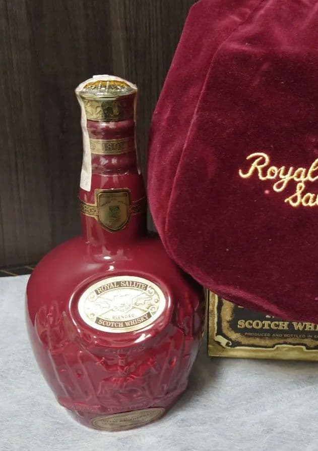 【未開栓】シーバス ブラザーズ ロイヤルサルート 21年 ルビー 700ml